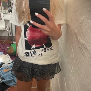 Mönstrad kjol - så fin mönstrad kjol från zara som från början var en klänning men jag klippt till en kjol✨ 