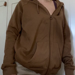 Brun kofta - Brun kofta med dragkedja🤎