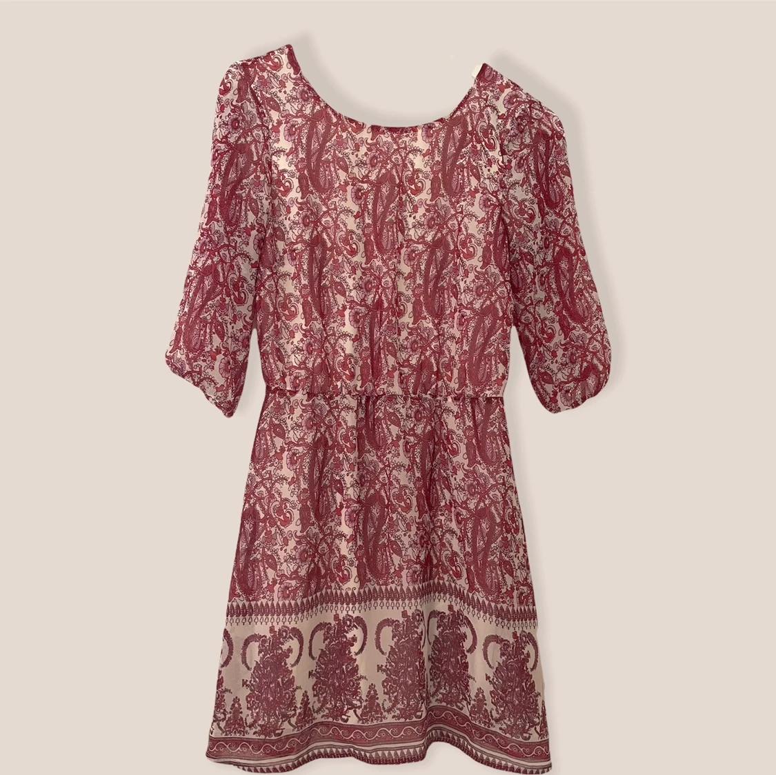 Klänning BikBok med öppen rygg