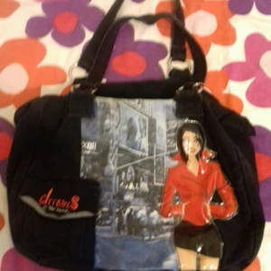 Väska - Bra skick, köparen betalar för frakten 