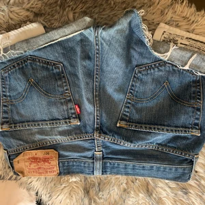 Levis shorts - Näst intill oanvända Levis shorts, storleken finns på bilden 