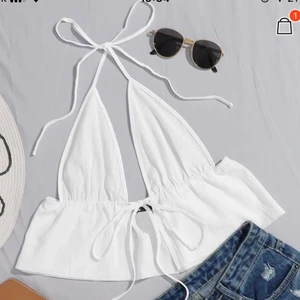 topp - Två linnen från shein som du knyter i framtill  Inte använda då de inte satt bra på mig (50kr styck)