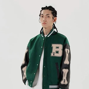 Grön college jacka - Helt oanvänd i storlek M