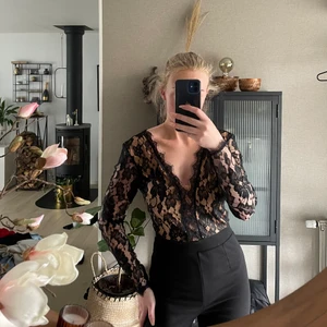 Jumpsuit - Storlek S, använd 1 gång, köparen står för frakten