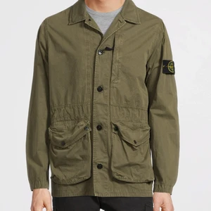 Stine Island Tela Jacka - Säljer min Stone Island Jacka köpt från Man of a kind. Ny pris 5499