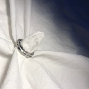 Silverring  - 300kr från edblads