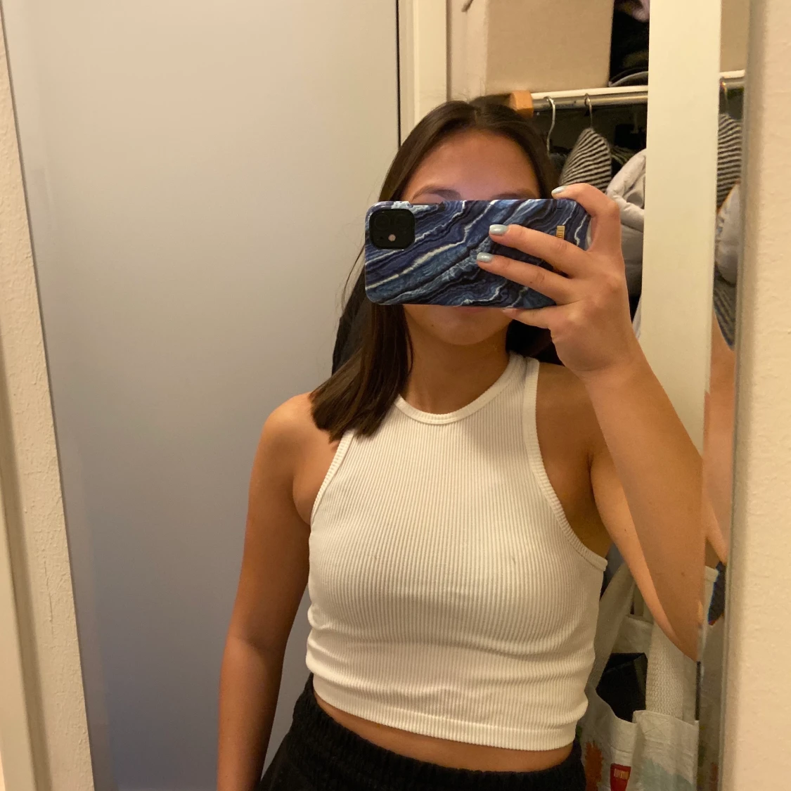 ribbat vitt cropped linne