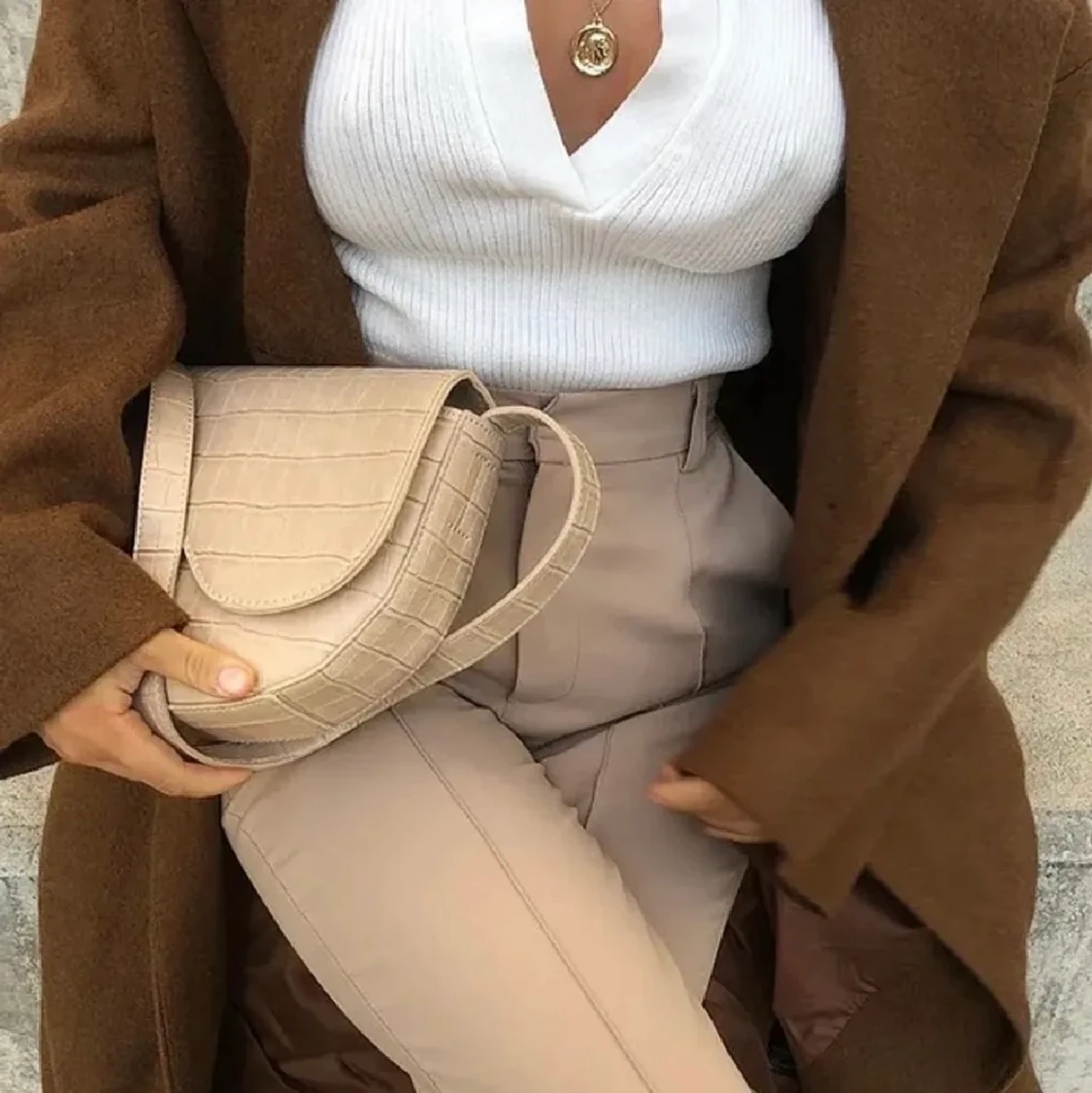 Väska beige