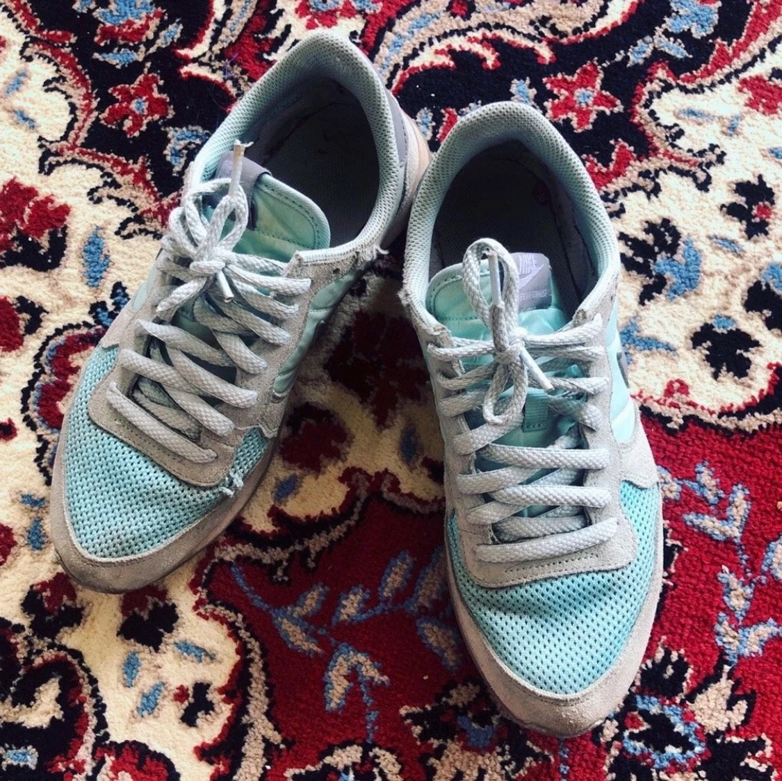 Nike internationalist  - 90