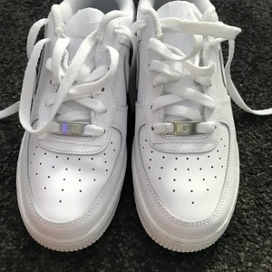 nike air force  - i nyskick, de kom bara aldrig till användning. Frakt åkterkommer :) Ordpris: 899kr