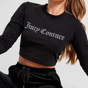 Jätte fin Juicy Couture tröja helt ny med lapp kvar, stl L men jätte liten i storleken på passar M och S