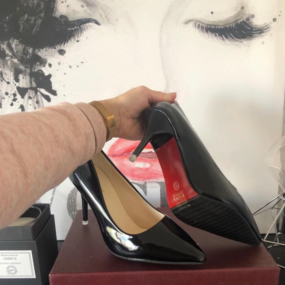 Pumps - (CHRISTIAN LOUBOUTIN liknade) - 91