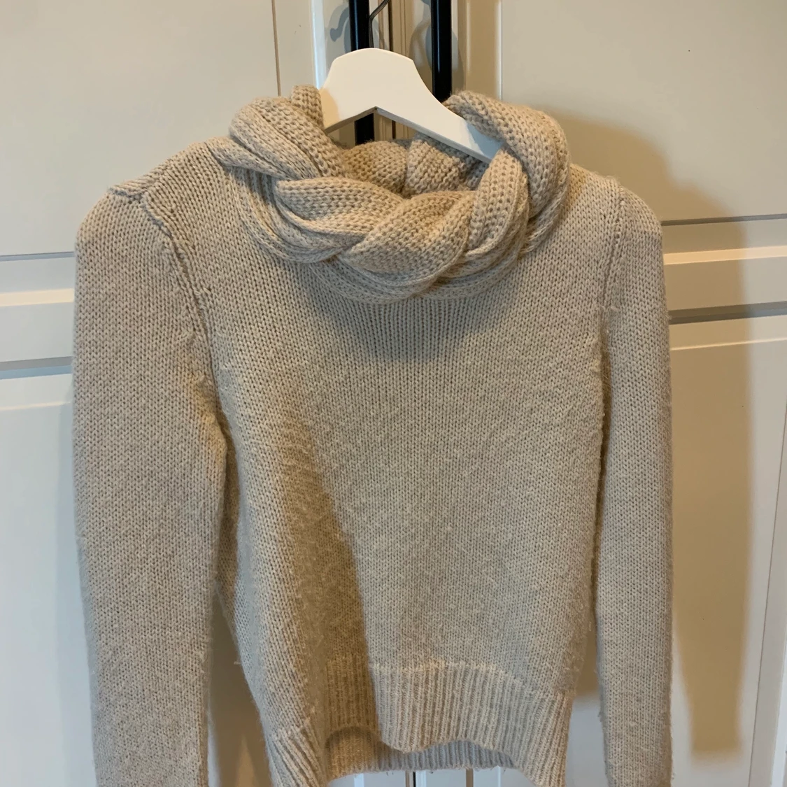 Stickad tröja från hm