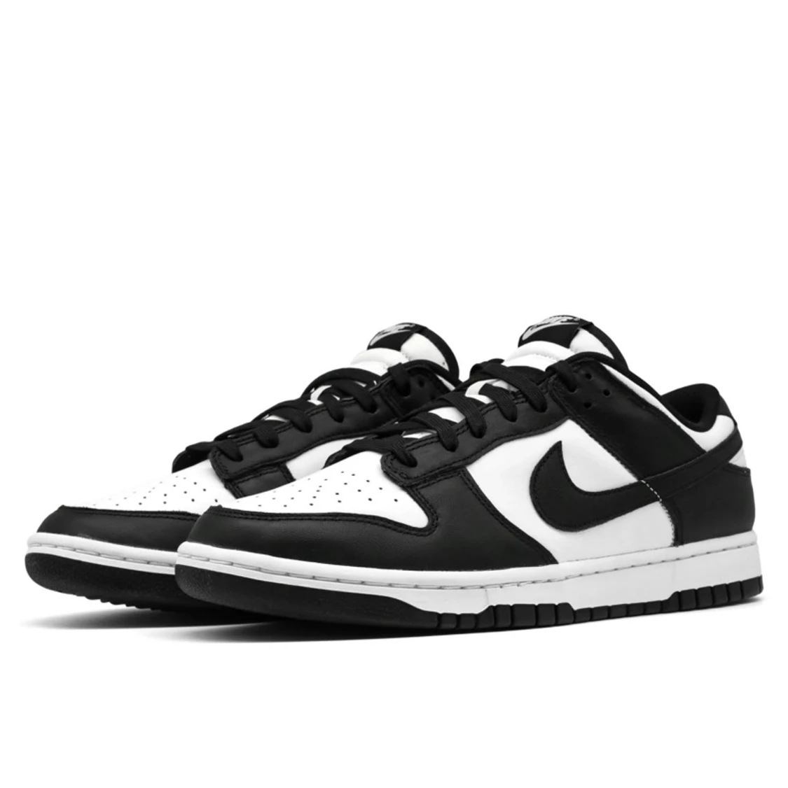 Nike Dunks 