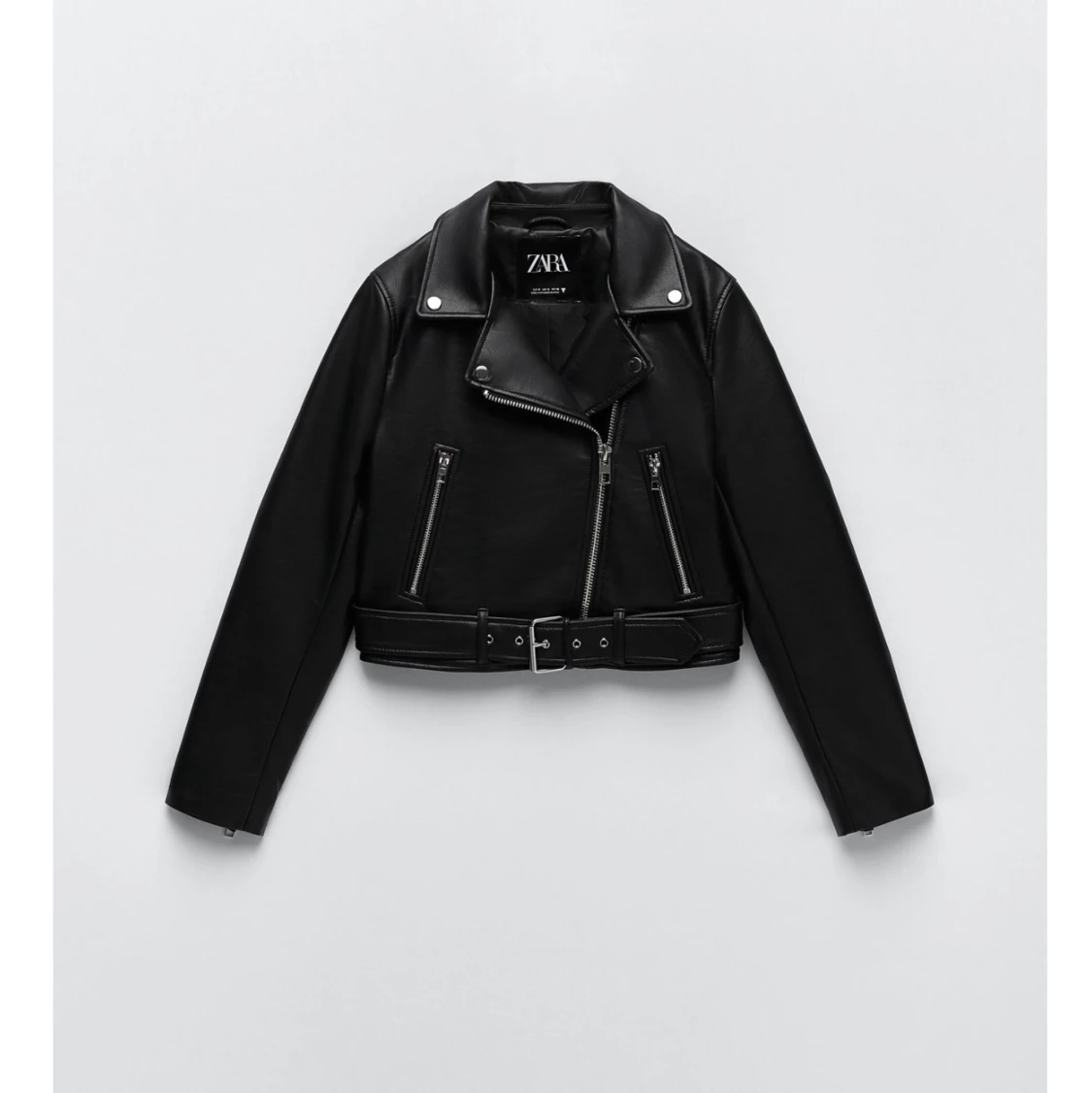 Zara Jacka med skinneffekt  - 91