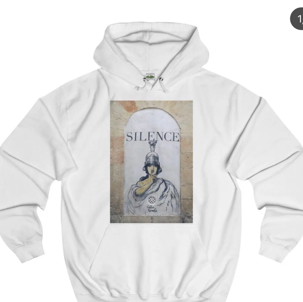 säljer nu min fina hoodie från thecoolelephant ”silence”,  i storlek s så den ej kommer till användning längre. inköpt för 600 och säljs för 150, köpare betalar frakt💕. Hoodies.