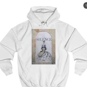 thecoolelephant hoodie - säljer nu min fina hoodie från thecoolelephant ”silence”,  i storlek s så den ej kommer till användning längre. inköpt för 600 och säljs för 150, köpare betalar frakt💕