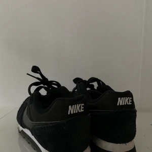 Nike  - Nike skor storlek 37 