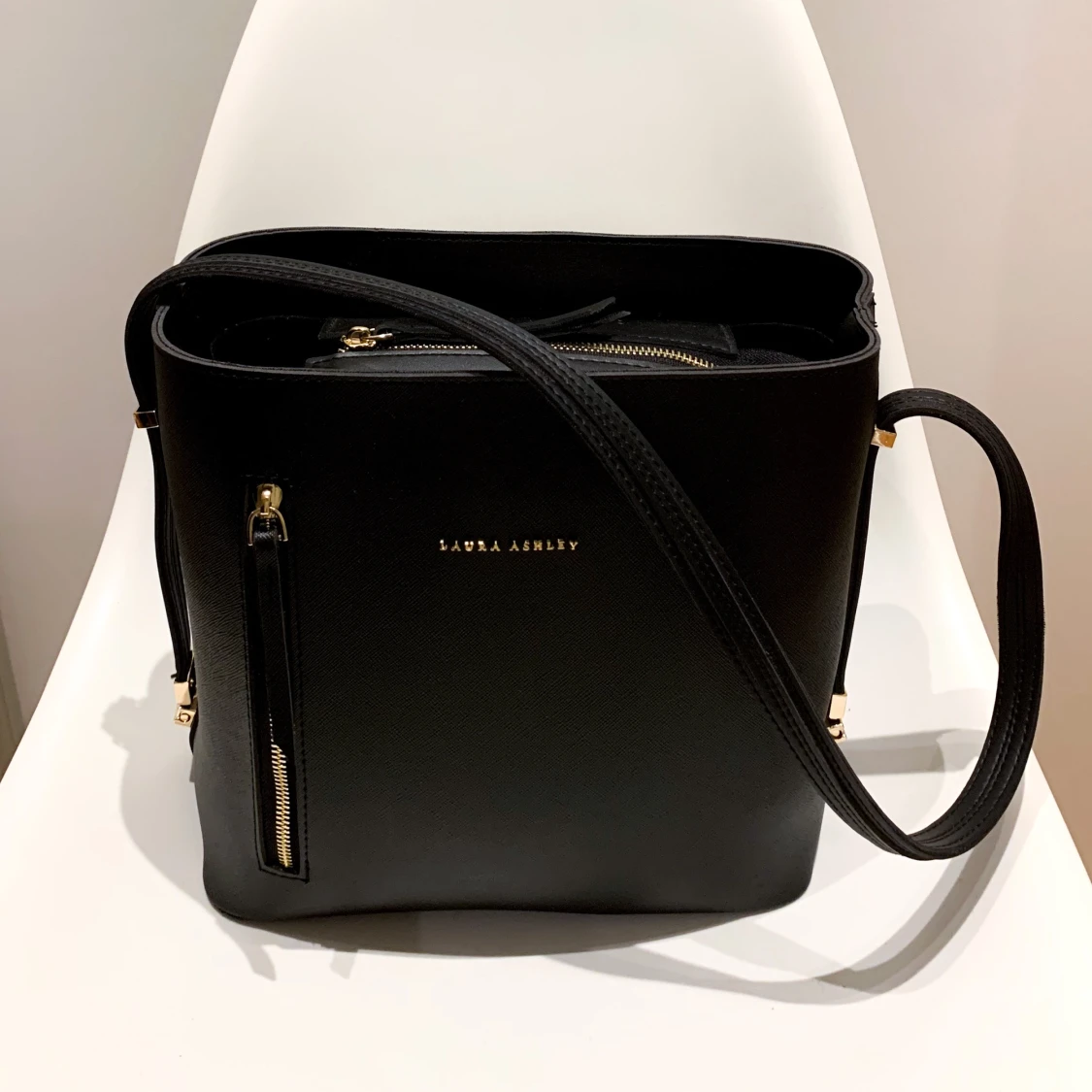 Laura Ashley väska