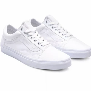 Vans skor - Strl 38, använda men fortfarande fina🤩