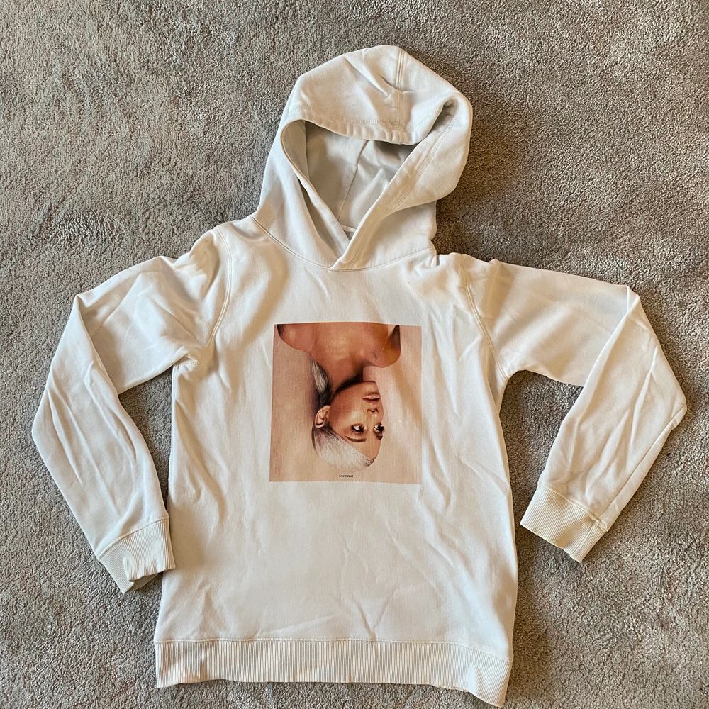 ariana hoodie h&m