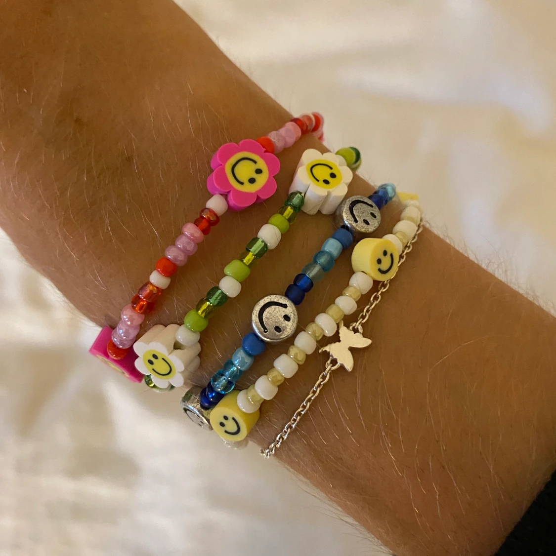 Pärlarmband🌈🌼🌷👼