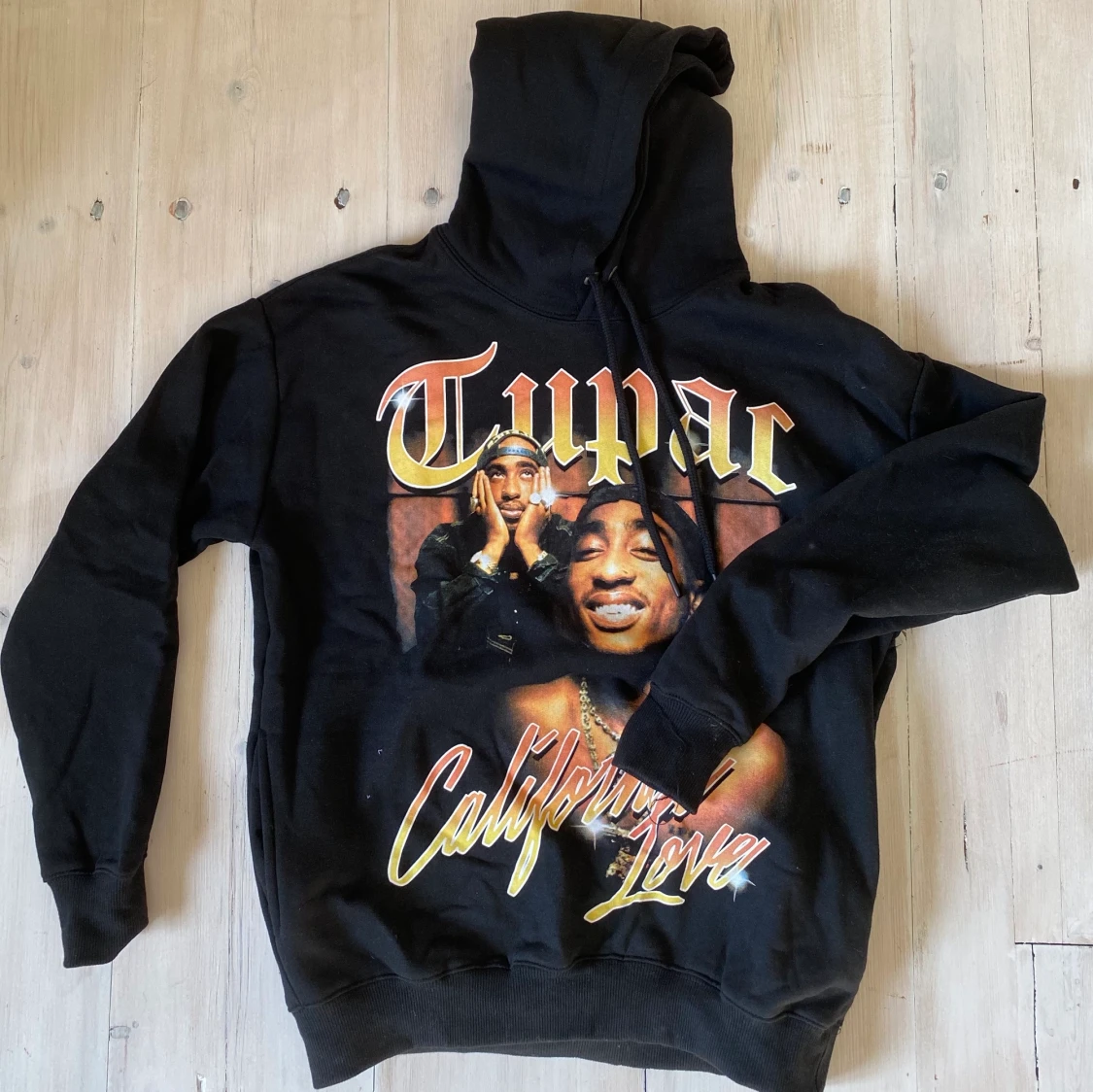 Pull and bear hoddie, tupac - 90