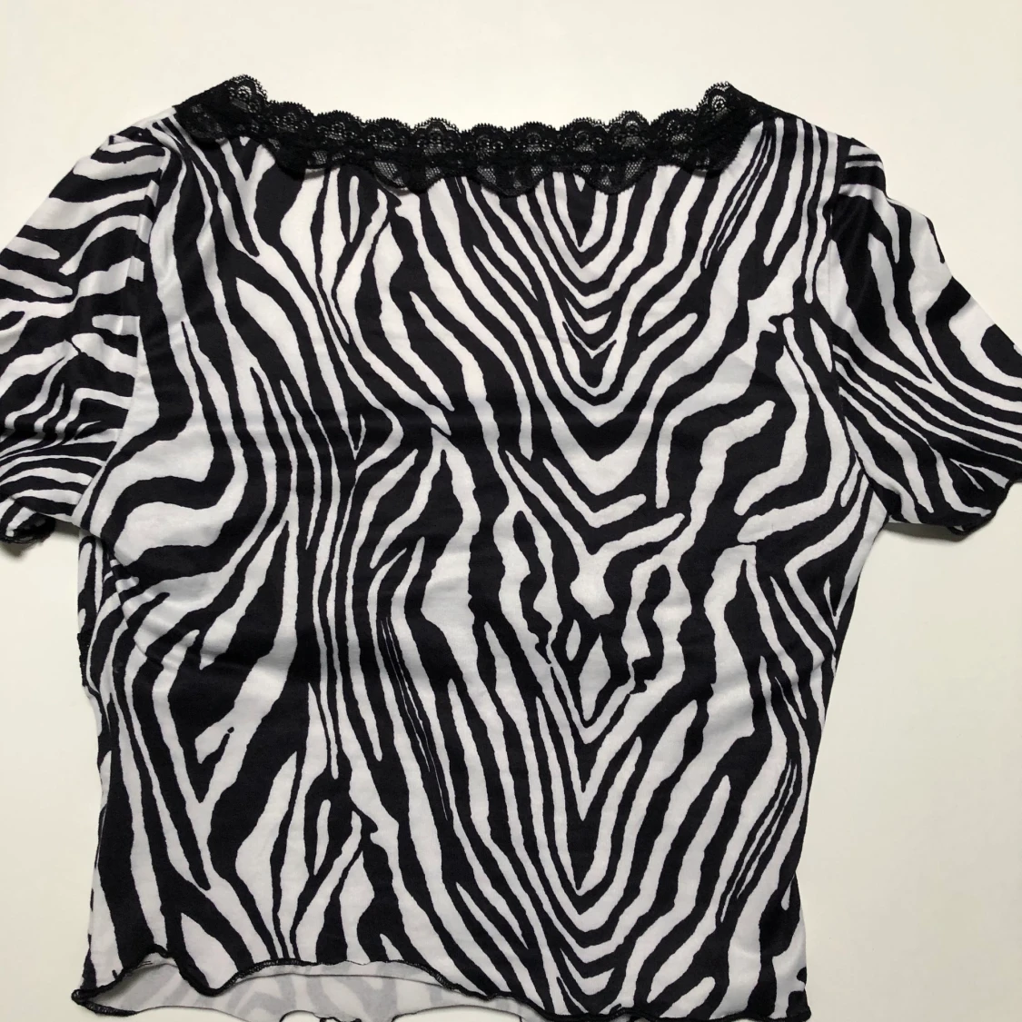 Zebra mönstrad t-shirt från SHEIN  - 90