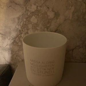 Ernst ljuslykta  - Säljer en Ernst ljuslykta. 