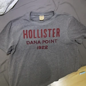 Shirt - Hollister shirt. Men and women. Storlek M men också S. Mycket rent. Price can be discussed 💗 Från USA