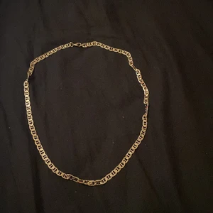 Halsband  - Finns 10st