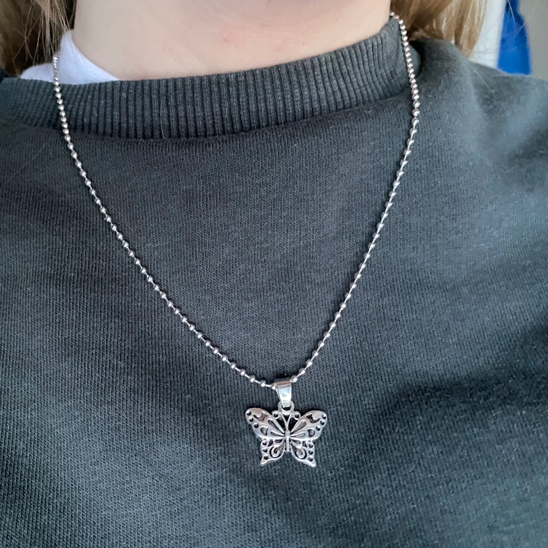 Handgjort halsband  - 90