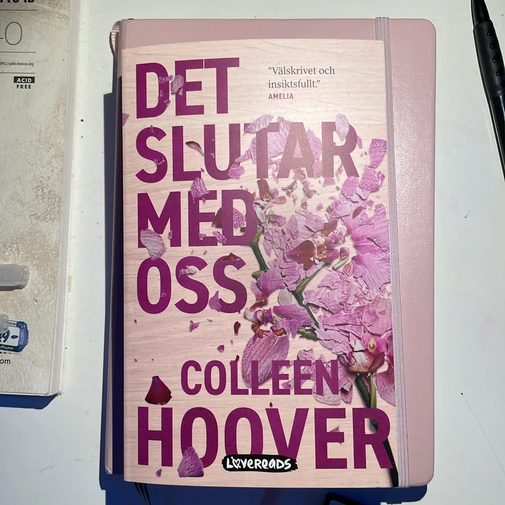 Känd bok på svenska. Helt ny och Inte läst. 120+24kr frakt. Övrigt.