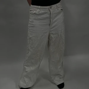 Vita Manchester byxor!  - Helt okej skick! Nypris 500kr! 