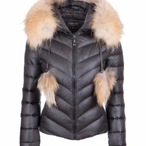 Hollies Jacka - Jacka i fint skick från Hollies, storlek 36/S.