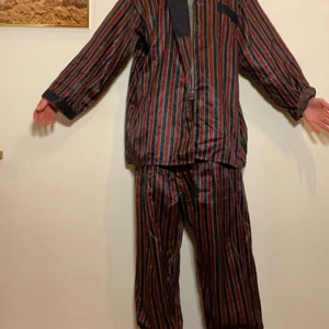 Vintage XL Pajamas - Silky and soft
