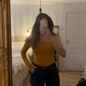 Body - Gul/orange body från NA-KD💛använd Max 2 gånger