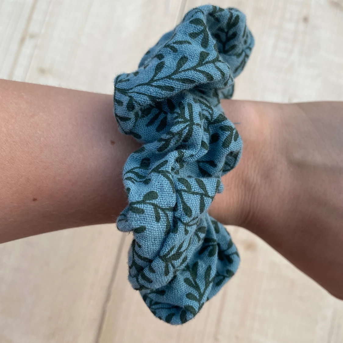 Scrunchies - 90