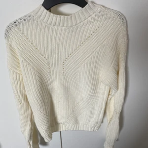 NA-KD tröja stl S - Använd 1 gång 