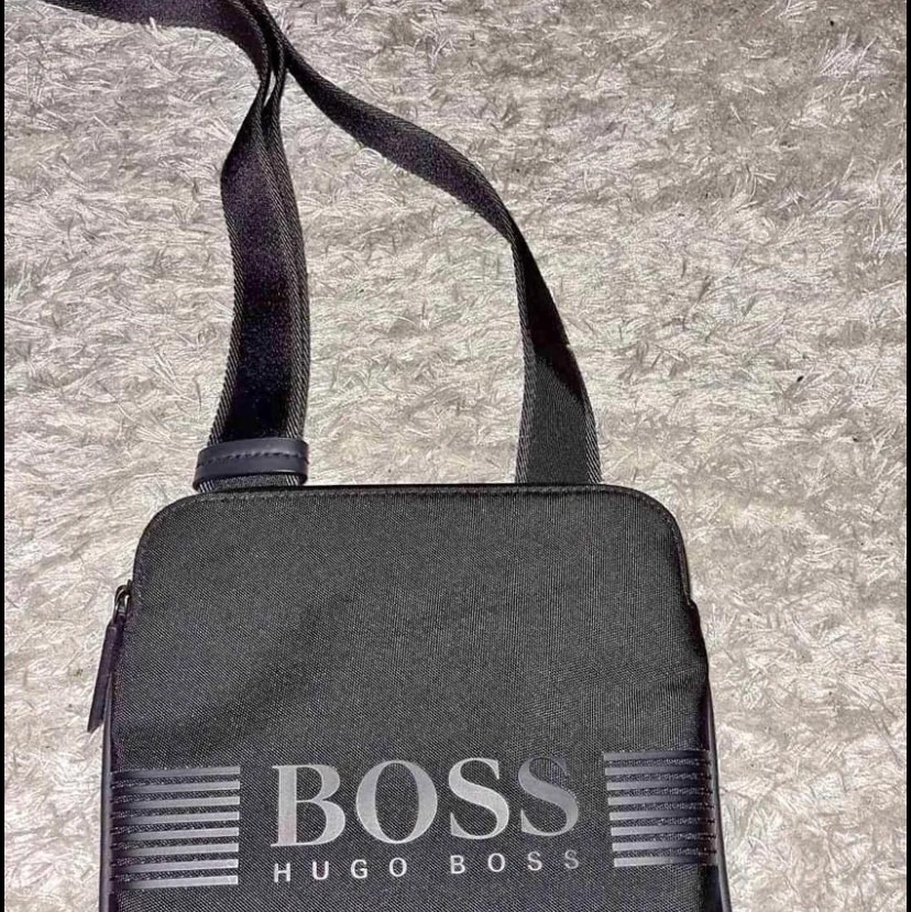 Hugo boss - 90