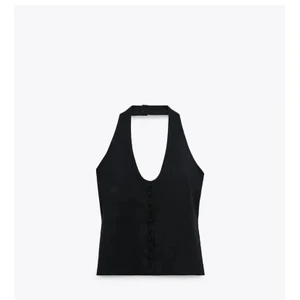 Halterneck topp - Säljer denna asfina topp ifrån Zara då den tyvärr var för stor..
