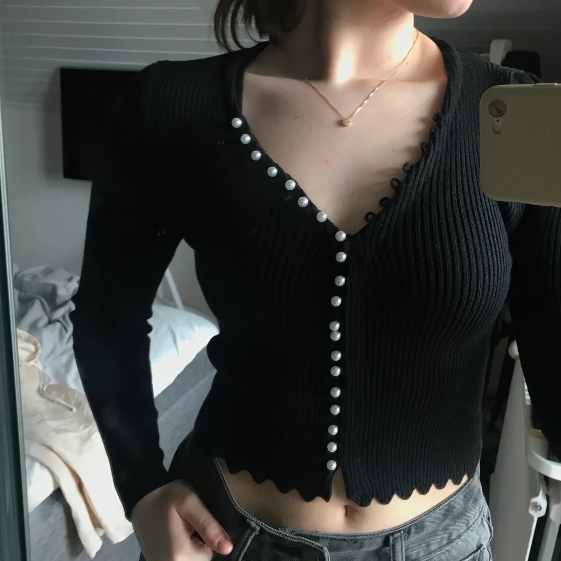 shekou topp med pärlor