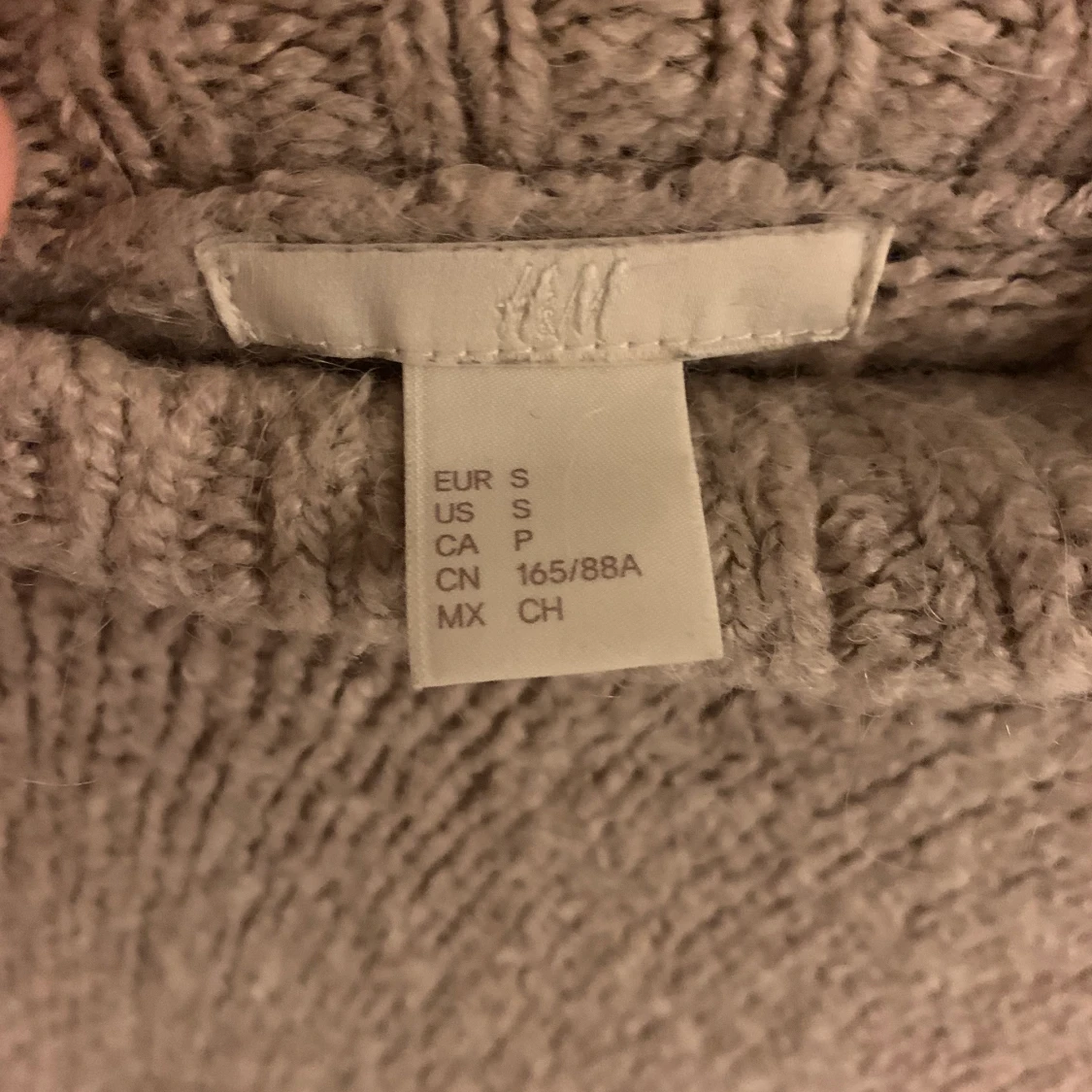 Stickad tröja från hm  - 91