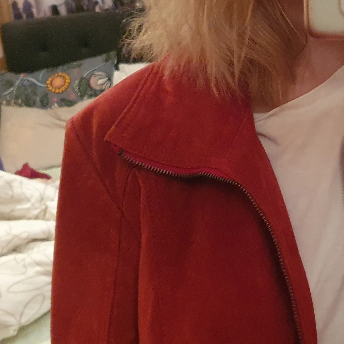 Röd mockakavaj - 91