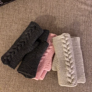 Handledsvärmare - Egensticksde handledsvärmare! Fkn lämgd och bra kvalite. Endast 80kr+ frakt. Finns olika storlekar och alla färger!