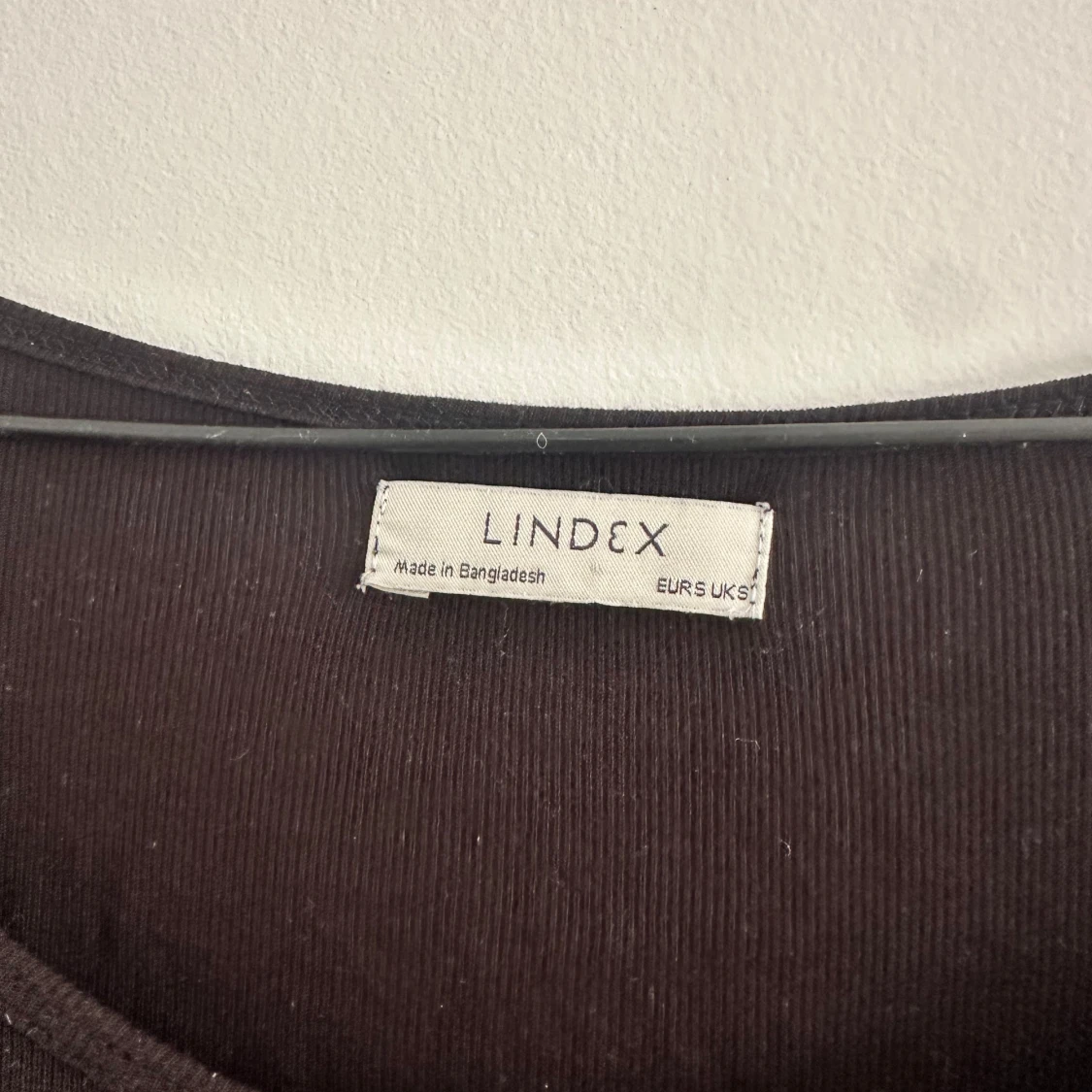 Svart långärmad topp från Lindex - 1