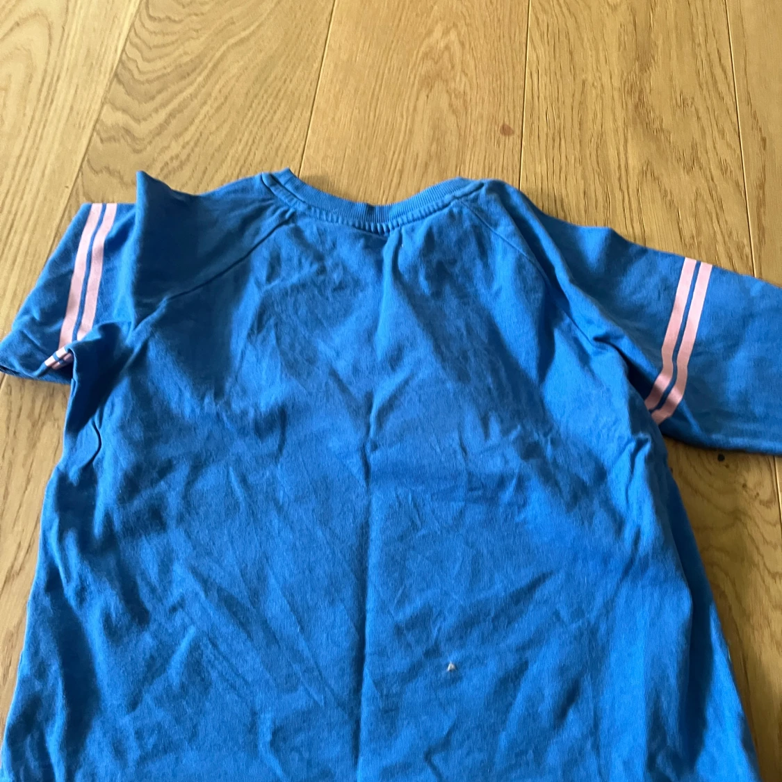 Blå långärmad tröja Tokyo 83 KappAhl - 2