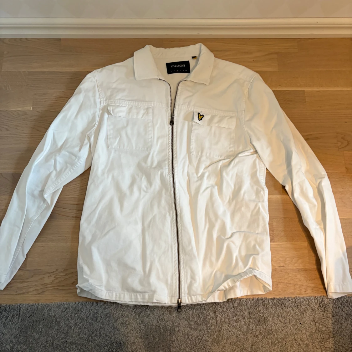 Vit overshirt från Lyle & Scott