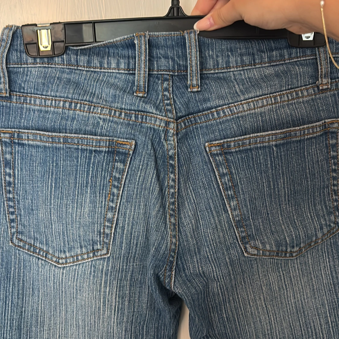 Blå bootcut jeans - 1