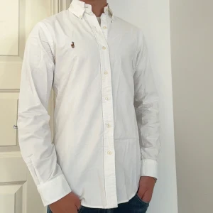 Ralph Lauren skjorta - Säljer denna feta Ralph Lauren skjorta! | Storlek S | superfint skick utan defekter | skriv vid frågor och funderingar! | skickar inom 24h 📦